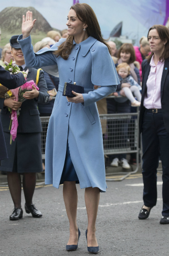 Как герцогиня Кейт укрепила свои позиции в королевской семье с помощью всего одного платья