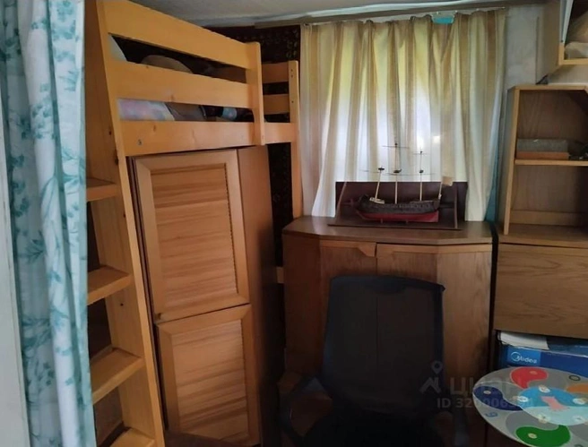 Также арендодатель уточняет: сдать домик он может и посуточно. | Источник: novosibirsk.cian.ru