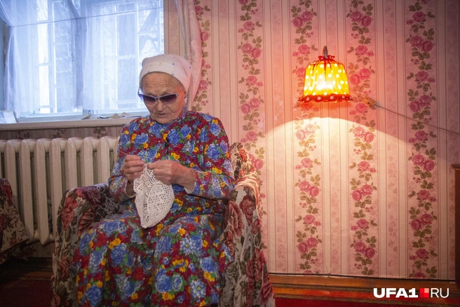 Вязать крючком Тарима научилась в детстве | Источник: Елена Жилинская