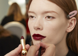 Как повторить макияж с показа Dior Pre-Fall’16