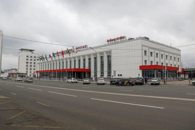 У Московского вокзала изменили схему движения