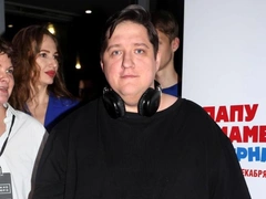 Бурунов на похоронах Попова: «Проститься нам не удалось!»