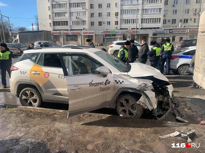 Бампер «Москвича» помялся | Источник: Ильгиз Шарифзянов / 116.RU