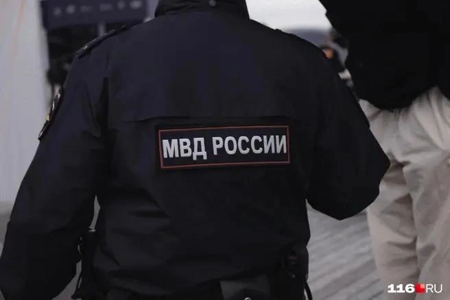 Убежать от сотрудников не получилось | Источник: Лина Саитова / 116.RU