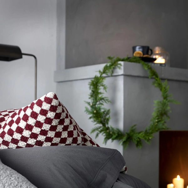 Зима, приходи! Новогоднее настроение в спальне (фото 21)