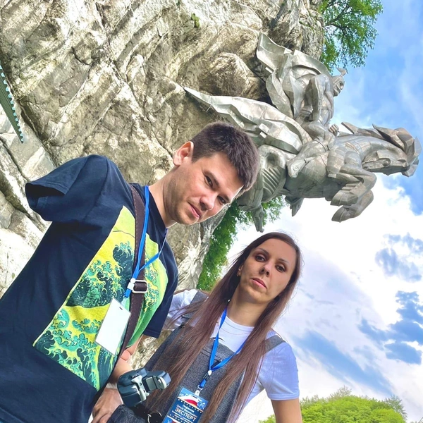 Руководит Инклюзивным ресурсным центром Алексей Транцев. В 18 лет он потерял руки после удара током в 10 тысяч вольт | Источник: Ольга Лифанова / vk.com