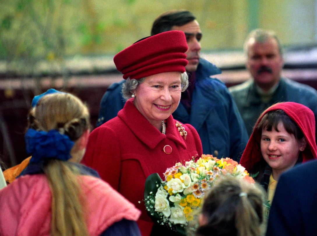 Государственный визит королевы Елизаветы II в Россию, 19 октября 1994 год | marieclaire.ru