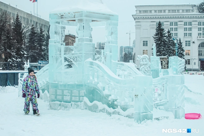 Кстати, детских садов и школ рядом тоже немало  | Источник: Лера Городецкая / NGS42.RU