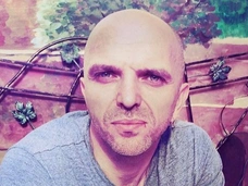 «Роль небольшого говнюка я смог бы сыграть»: Александр Шоуа мечтает сняться в кино