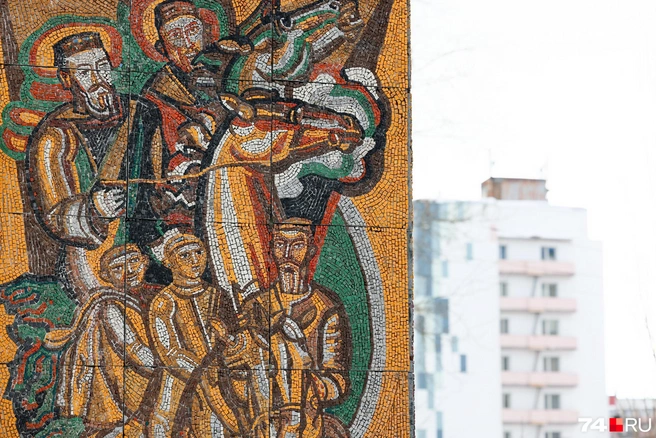 Выполнены мозаики в 1980-е  | Источник: Наталья Лапцевич
