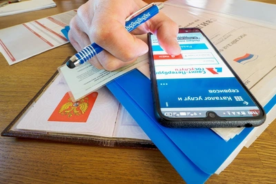 Как бюджетников в Петербурге привлекают к праймериз
