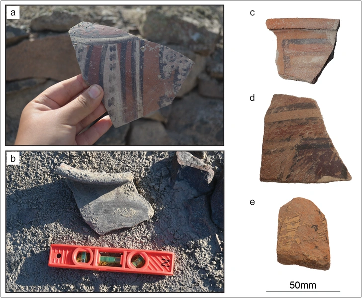 В Перу есть гора, а в ней — 5200 отверстий. И вы ни за что не догадаетесь, зачем они нужны