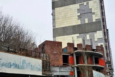 Судьба недостроя на Горького решится через два месяца