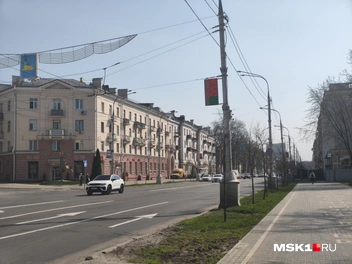 Пустынный проспект Ленина | Источник: Михаил Мечев / MSK1.RU