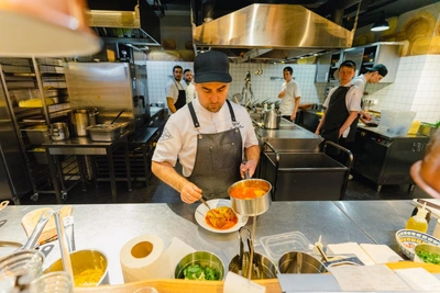 Суд приостановил работу ресторана «Сыроварня» во Владивостоке