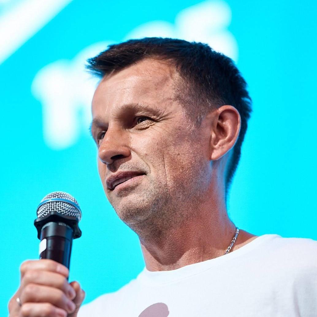 <p>Сергей Семак</p>