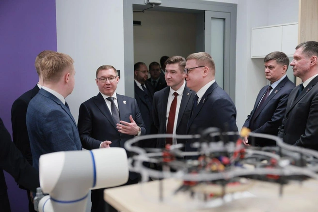 Лаборатория микроэлектроники и радиофизики inSmart ЧелГУ создана благодаря победе вуза в региональном гранте | Источник: пресс-служба правительства Челябинской области