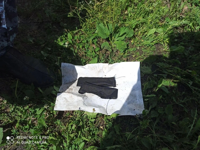 В самодельном тряпичном ошейнике сотрудники колонии обнаружили свертки с наркотиками | Источник: ГУФСИН по Нижегородской области