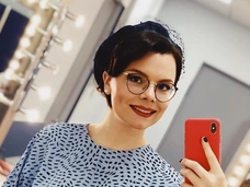 Брухунова: «Ко мне в магазине подошла женщина и сказала: «Проститутка. Счастья тебе не видать»