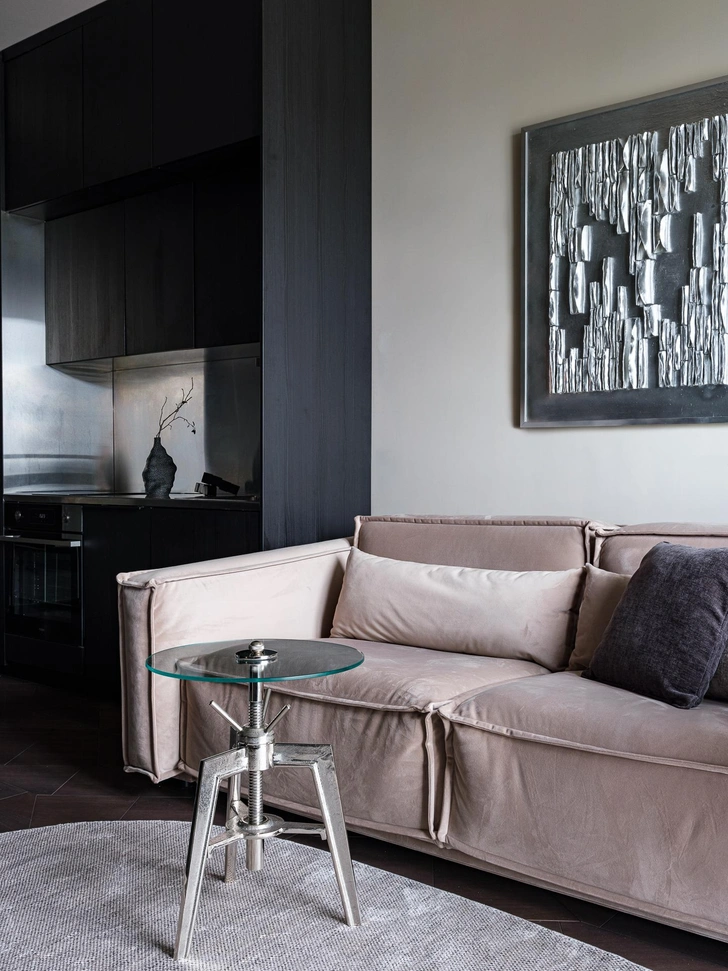 Источник: Евгений Гнесин. Стиль: Ирина Бебешина 