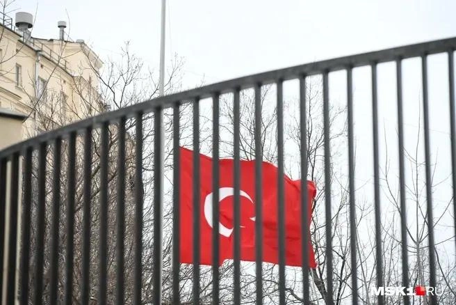 По всей вероятности в Турцию придется ехать по старинке — самолетом или автомобилем через Грузию и Армению | Источник: Артем Устюжанин / MSK1.RU