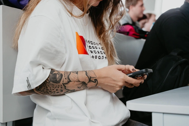 Участники осваивали принципы UI/UX-дизайна, пробуя создавать интерфейсы для чат-ботов | Источник: пресс-служба ПСБ