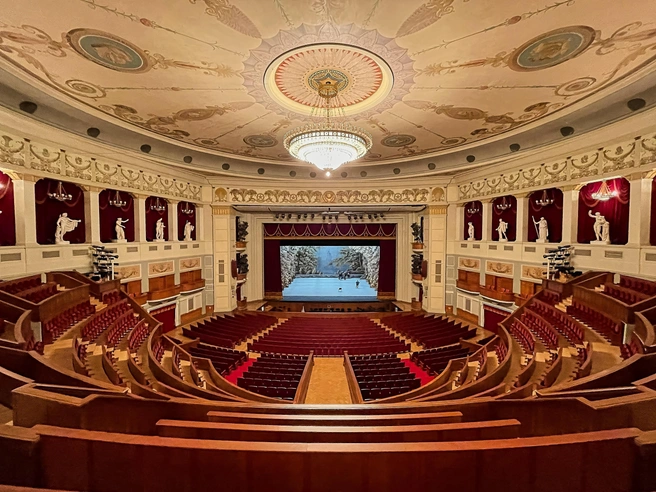 На снимке — Новосибирский театр оперы и балета (НОВАТ) | Источник: Александр Ощепков / NGS.RU