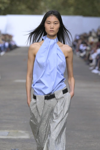 Stella McCartney ss25 | Источник: Legion Media