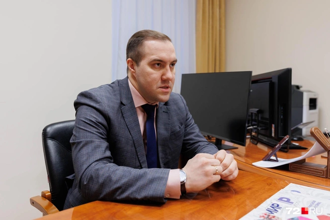 В комитет обращаются с вопросами, связанные с мигрантами | Источник: Ирина Шарова / 72.RU