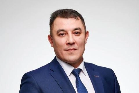 Это фото Рустама Аминева опубликовал депутат Госдумы Динар Гильмутдинов, поздравляя его с днем рождения | Источник: Динар Гильмутдинов / соцсети