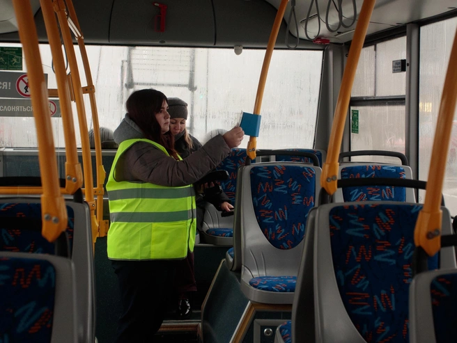 Сведения о корректировках маршрута передадут пассажирам через объявления в троллейбусах. | Источник: Андрей Бортко/NGS.RU