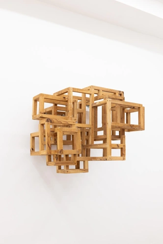 Источник: ИВАН ЕРОФЕЕВ