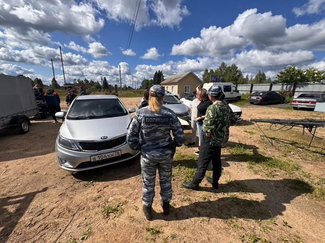 С раннего утра 15 августа были организованы поисковые группы  | Источник: Алексей Шутов / Vk.com