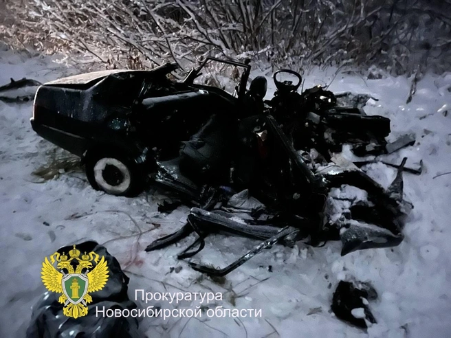 Шансов выжить у людей не было, если судить по состоянию машины | Источник: Прокуратура Новосибирской области