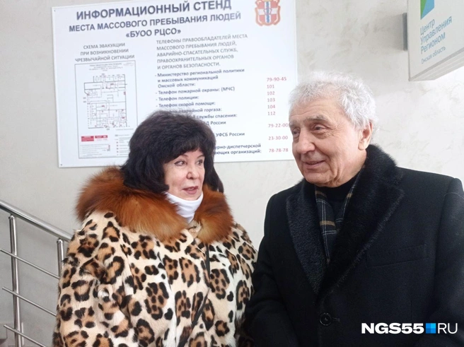 Не все захотели публично говорить о покойном | Источник: Сергей Энквист / NGS55.RU