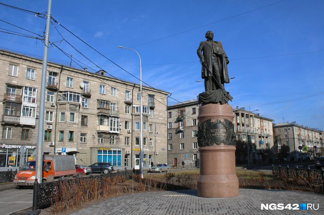 Бронзового Кутузова изготовили в мастерской в Ростове-на-Дону | Источник: Игорь Епифанцев / NGS42.RU