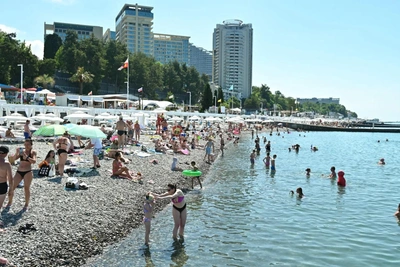 Загрузка отелей в Сочи 78% при море +25°C