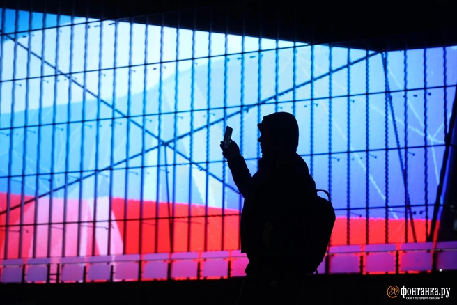 Будущее туманно, но некоторые пытаются в него заглянуть | Источник: Сергей Михайличенко / FONTANKA.RU