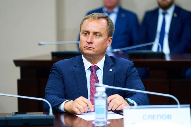 Герой нашего материала сегодня — глава Сургута Максим Слепов | Источник: Максим Слепов / ВКонтакте