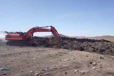 Два участка тления тушат на полигоне в Краснокаменске