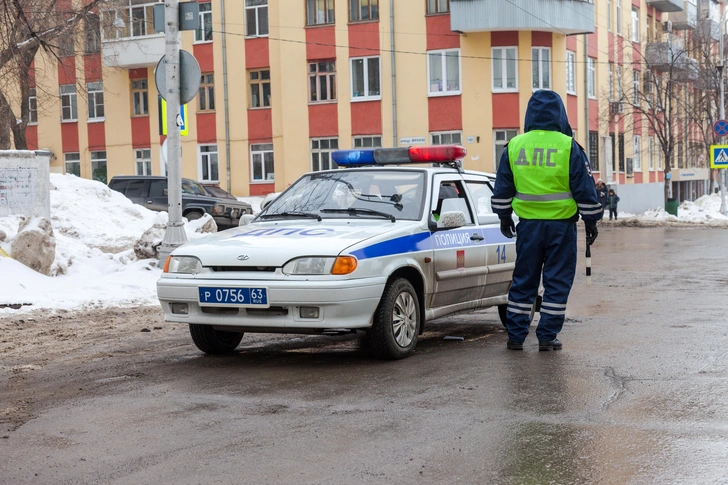 Всевидящее око на лобовом стекле: как правильно установить видеорегистратор