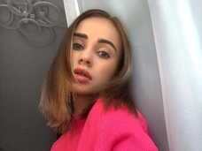В Москве идет прощание с 22-летней артисткой цирка Владой Морозовой