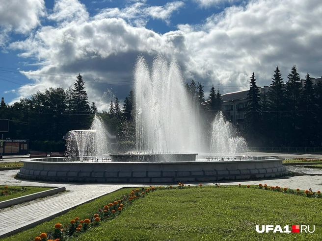 Учалы&nbsp;— город фонтанов? | Источник: Андрей Бирюков / UFA1.RU