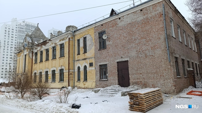 Здание представляет историко-культурную ценность | Источник: Стас Соколов / NGS.RU