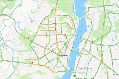 Воронеж утром 10 февраля скован пробками из-за аварий