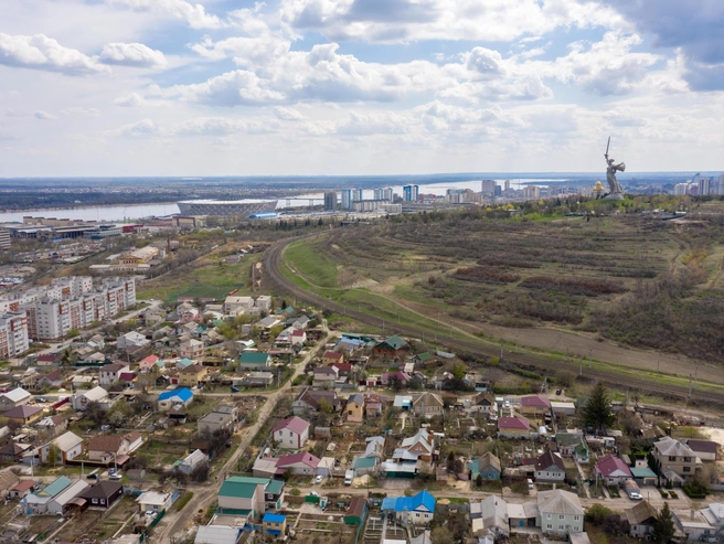 Жители Тракторозаводского и Краснооктябрьского районов Волгограда сообщают о слышных громких раскатах | Источник: Алексей Волхонский / V1.RU