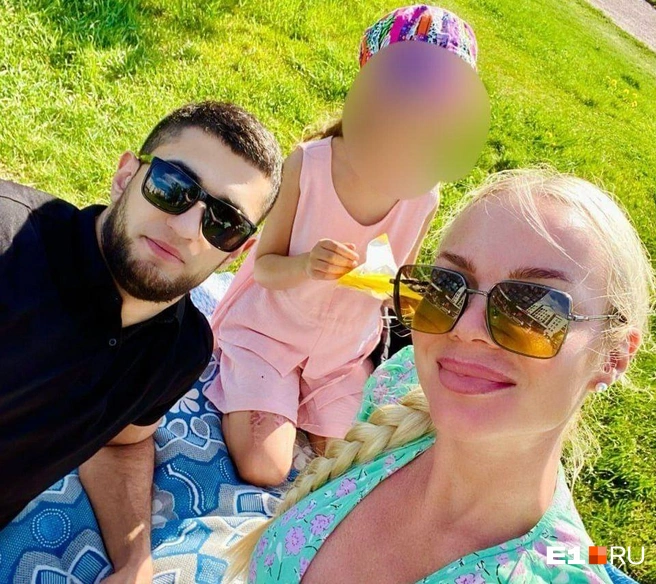 Романа поддерживают его близкие | Источник: родственники Романа Ш.