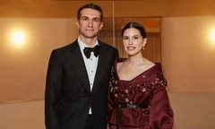 Даша Жукова впервые показала дочь от мужа-миллиардера Ставроса Ниархоса