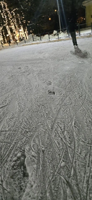 Выбоины очень серьезные | Источник: Ольга / Telegram