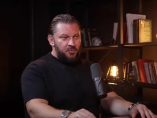 Психолог Марк Бартон: «Гуф на отходняках, обдолбанный. Его жена страдает. У меня вопрос не к нему, а к ней»